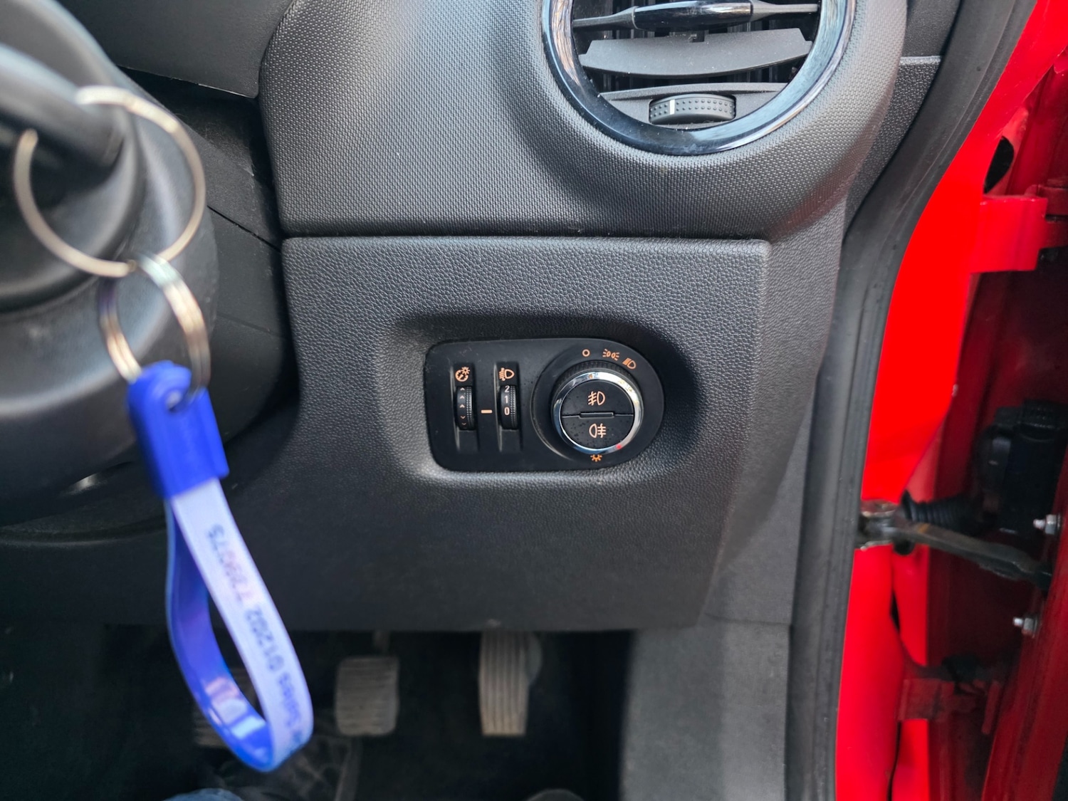 Used Vauxhall Corsa 2010 for sale - 77093503: Photo 18