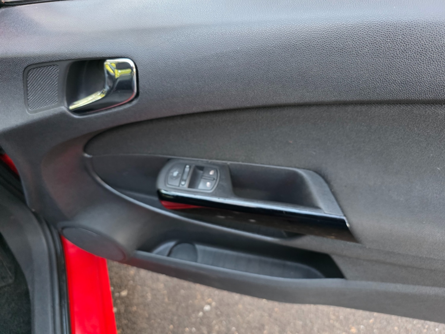 Used Vauxhall Corsa 2010 for sale - 77093503: Photo 19