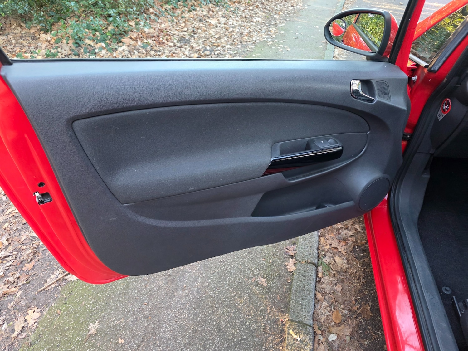 Used Vauxhall Corsa 2010 for sale - 77093503: Photo 35