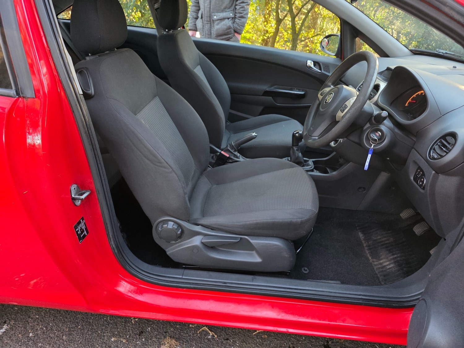 Used Vauxhall Corsa 2010 for sale - 77093503: Photo 9