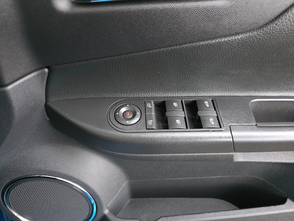 Used Vauxhall Tigra 2008 for sale - 76096919: Photo 27