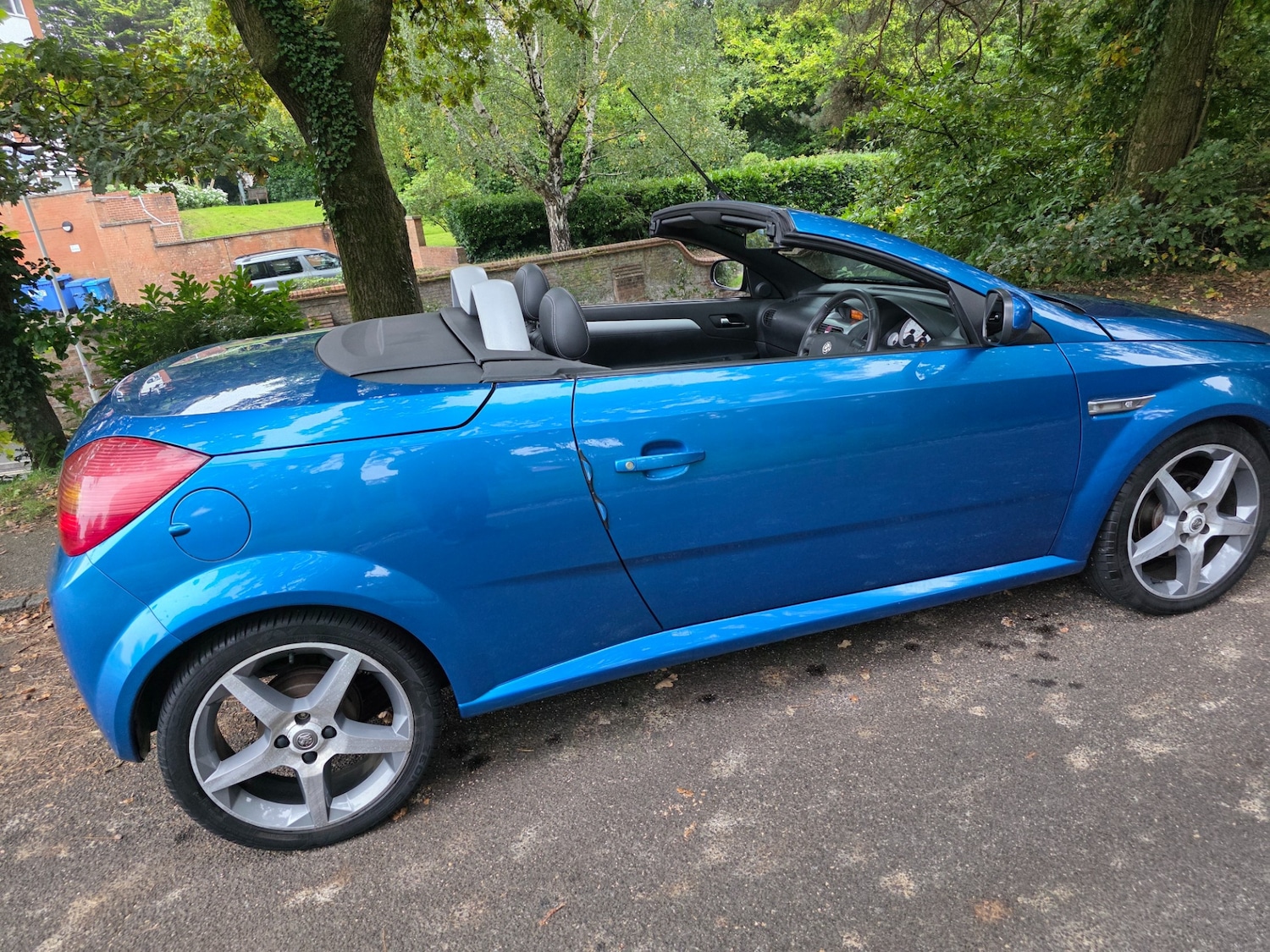 Used Vauxhall Tigra 2008 for sale - 76096919: Photo 46