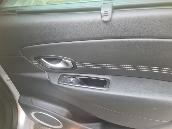 Used Renault Grand Scenic 2011 for sale - 74114983: Photo 31