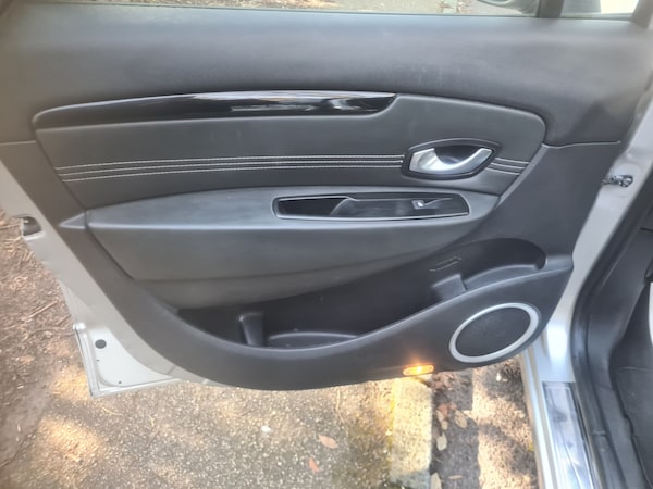 Used Renault Grand Scenic 2011 for sale - 74114983: Photo 43