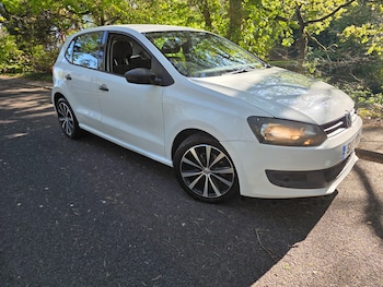 Used Volkswagen Polo 2011 for sale - 78352754: Photo