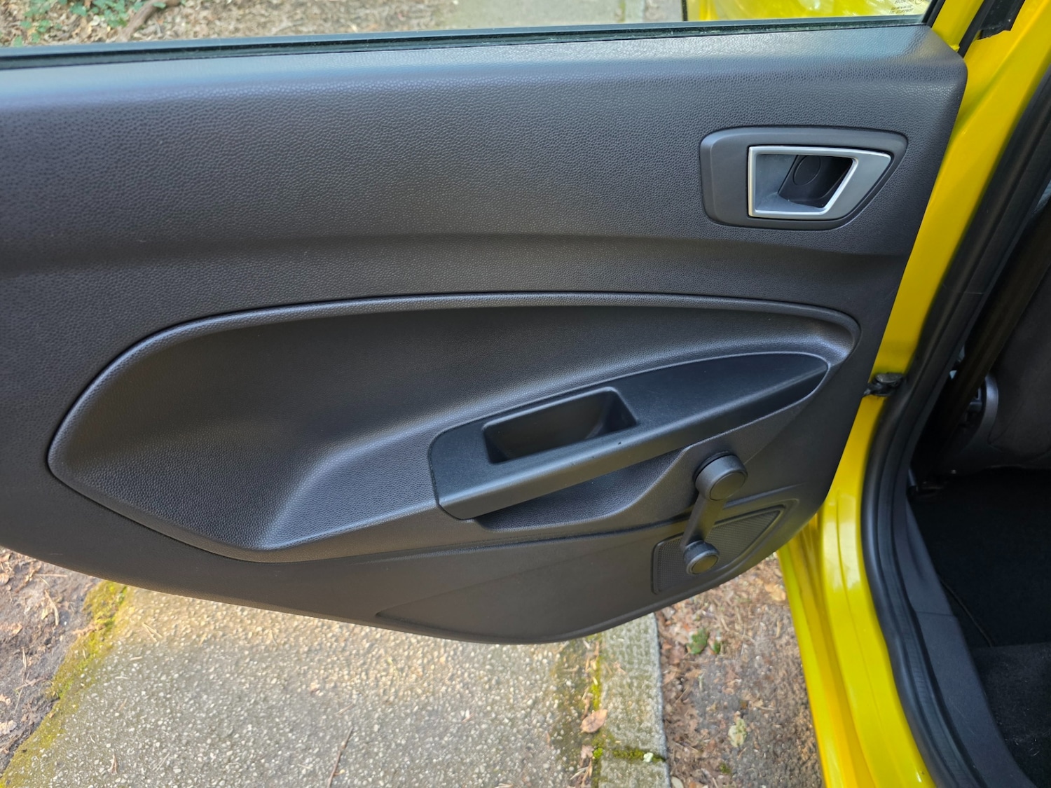 Used Ford Fiesta 2015 for sale - 77762235: Photo 35