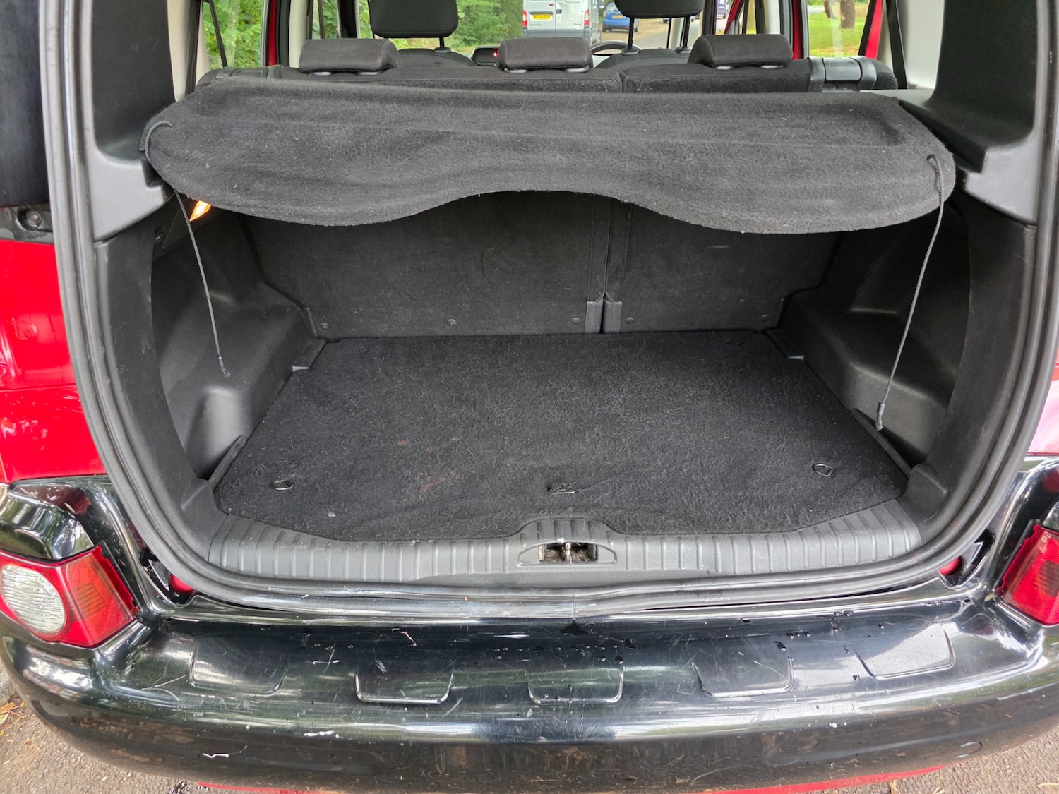 Vehicle 28