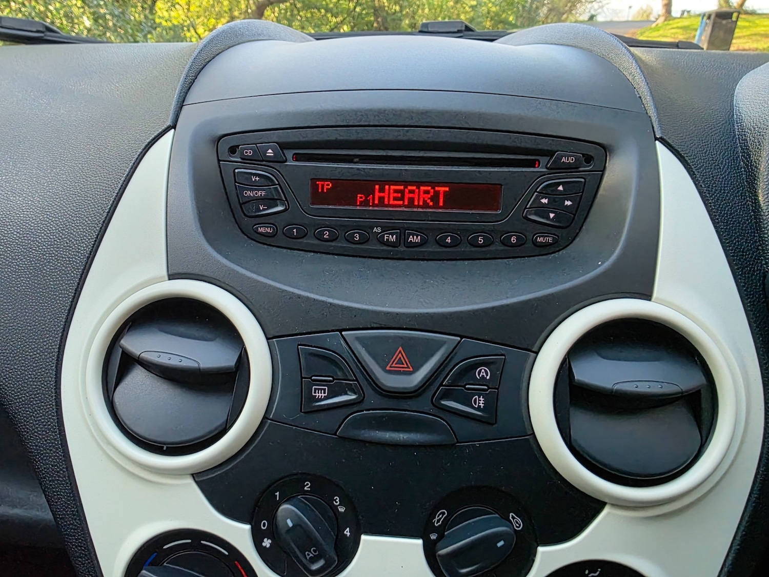 Used Ford Ka 2013 for sale - 77968166: Photo 15