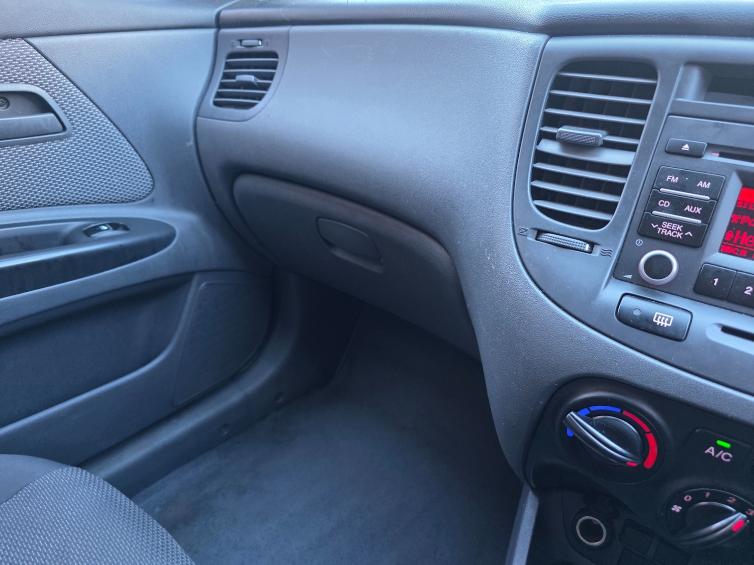 Used Kia Rio 2011 for sale - 76243020: Photo 16