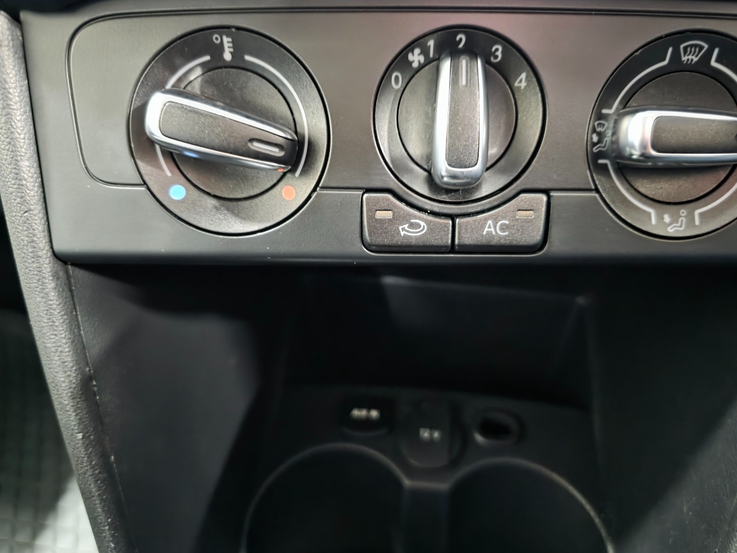 Used Volkswagen Polo 2013 for sale - 77024361: Photo 19