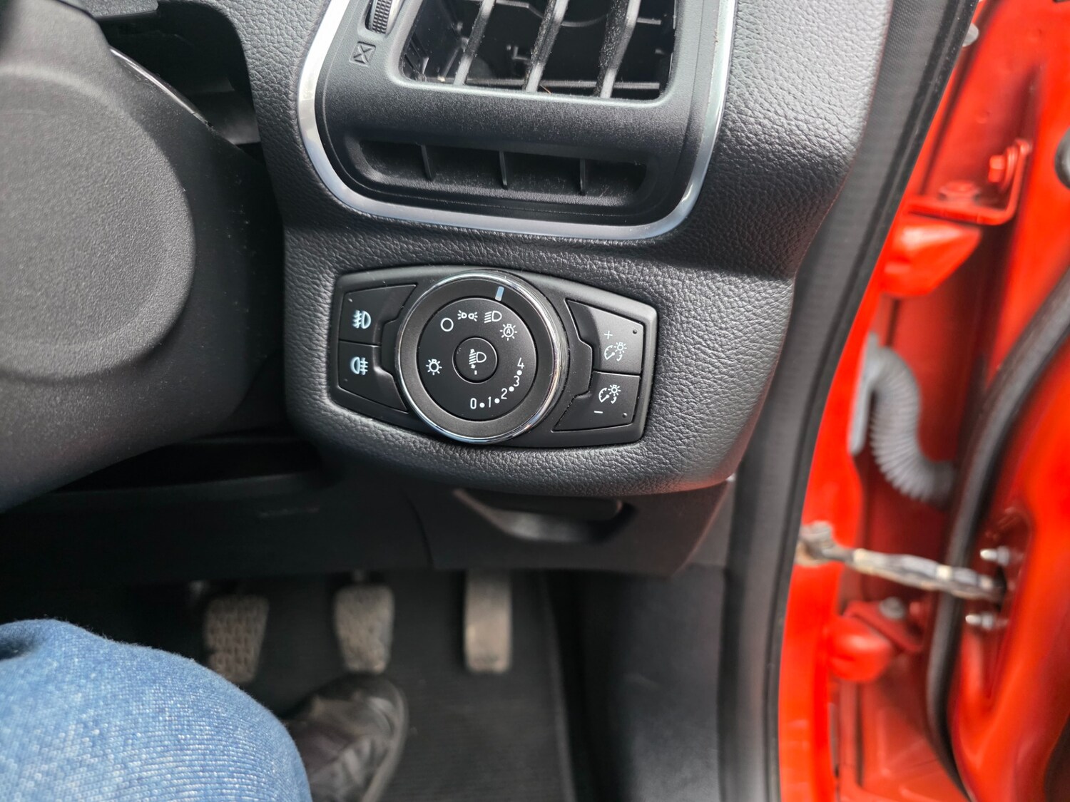 Used Ford B-MAX 2013 for sale - 77902610: Photo 28