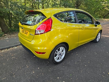 Used Ford Fiesta 2016 for sale - 79190297: Photo