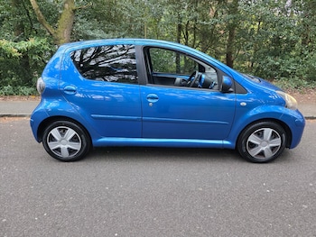 Used Toyota AYGO 2009 for sale - 78310815: Photo