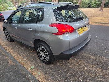 Used Peugeot 2008 2013 for sale - 79511335: Photo