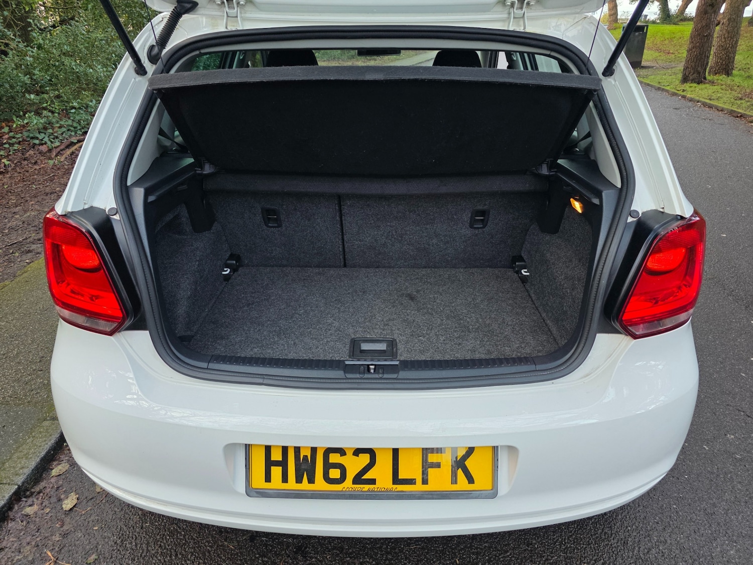 Used Volkswagen Polo 2012 for sale - 77700793: Photo 28