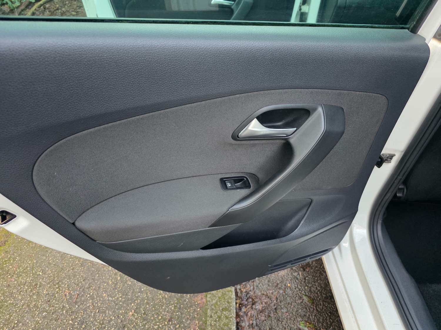 Used Volkswagen Polo 2012 for sale - 77700793: Photo 33