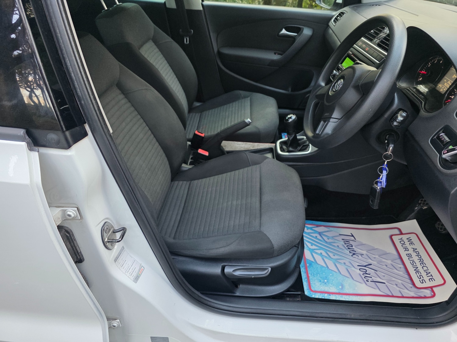 Used Volkswagen Polo 2012 for sale - 77700793: Photo 9