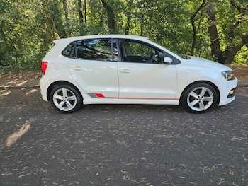 Used Volkswagen Polo 2014 for sale - 79580199: Photo