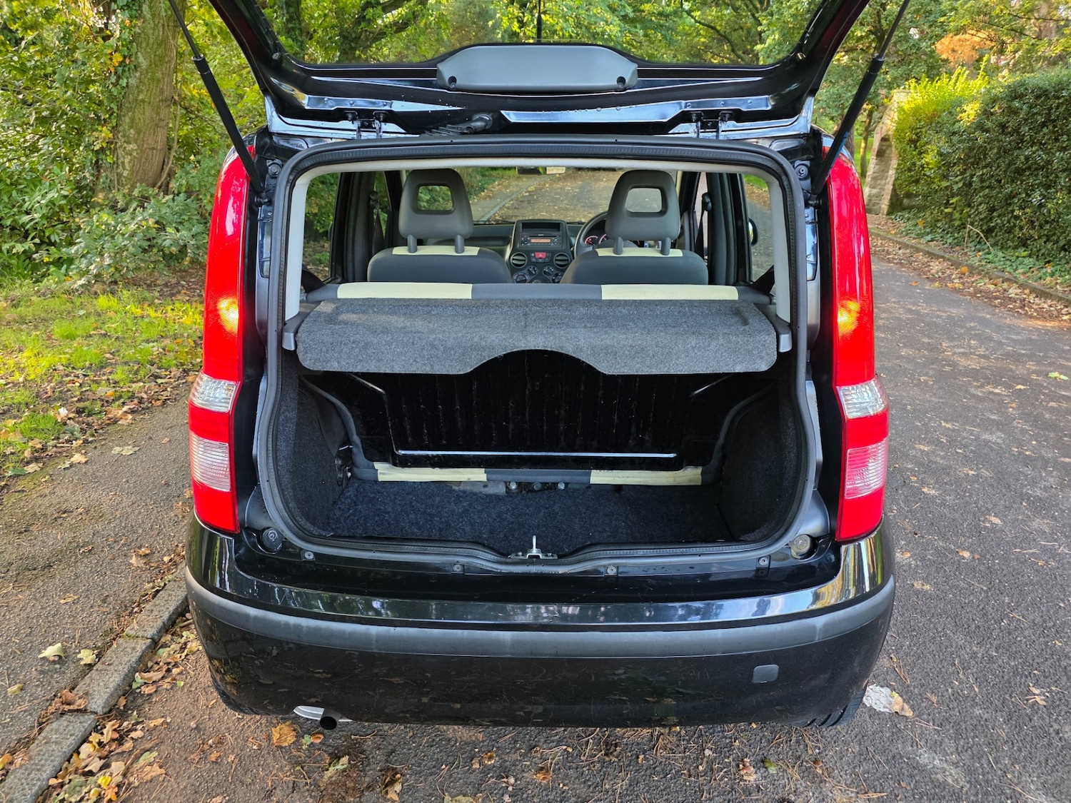 Vehicle 28