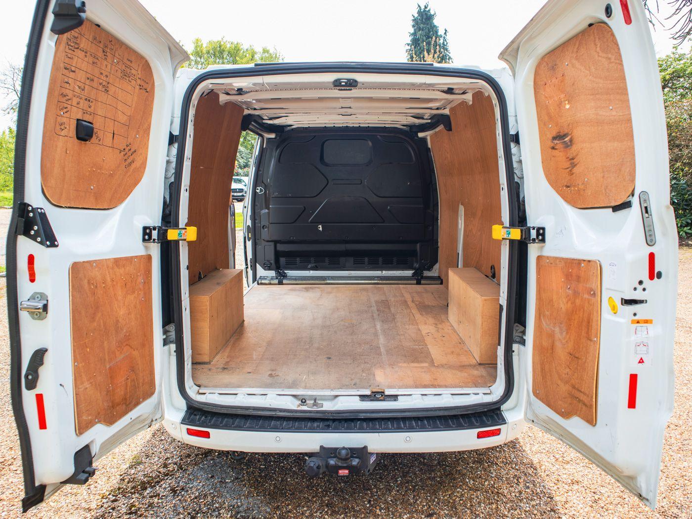 Used Ford Transit Custom 2023 for sale - 76578261: Photo 17