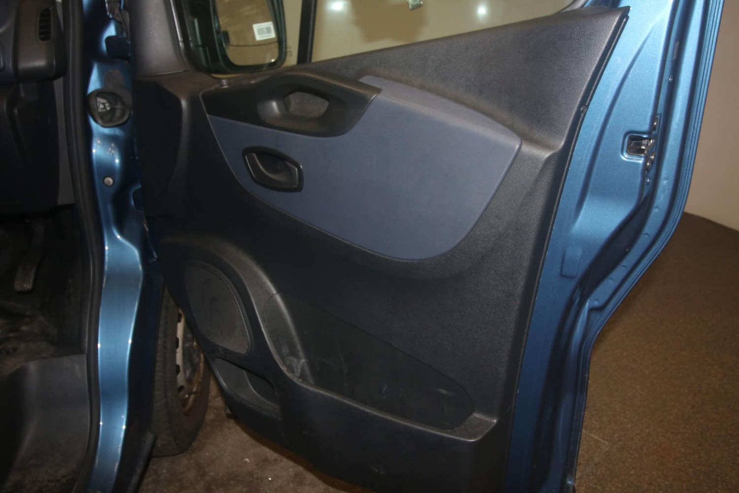 Used Vauxhall Vivaro 2018 for sale - 76912842: Photo 13