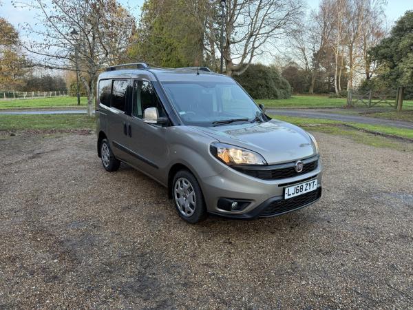 Used Fiat Doblo 2019 for sale - 76742579: Photo 2