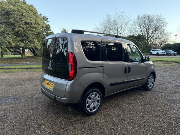 Used Fiat Doblo 2019 for sale - 76742579: Photo 6