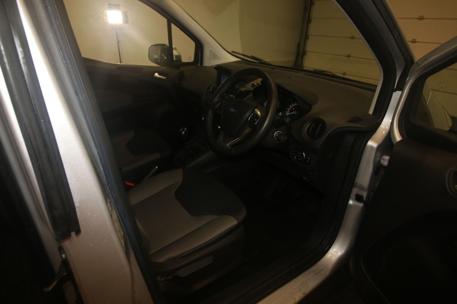 Used Ford Tourneo Courier 2020 for sale - 77454779: Photo 11