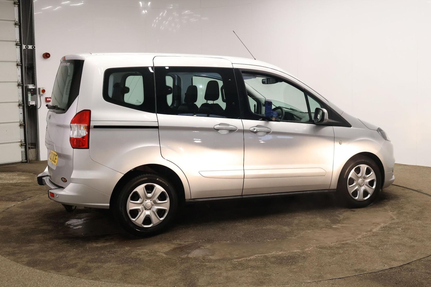 Used Ford Tourneo Courier 2020 for sale - 77454779: Photo 14
