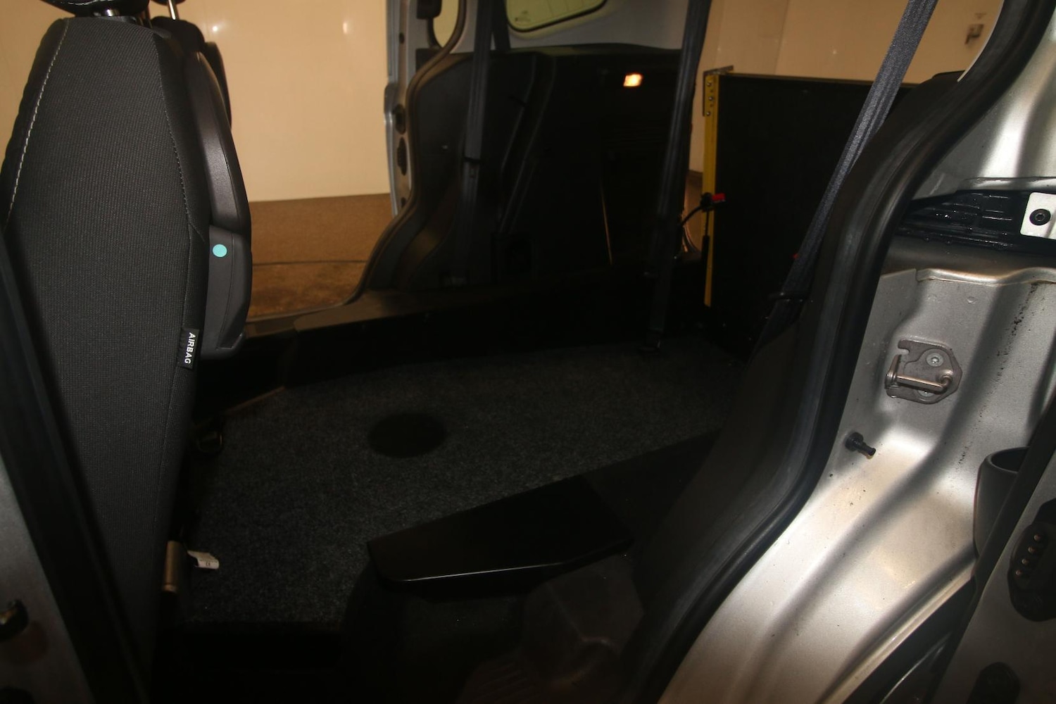 Used Ford Tourneo Courier 2020 for sale - 77454779: Photo 5