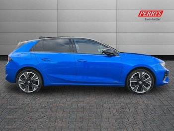 Used Vauxhall Astra 2023 for sale - 76351920: Photo