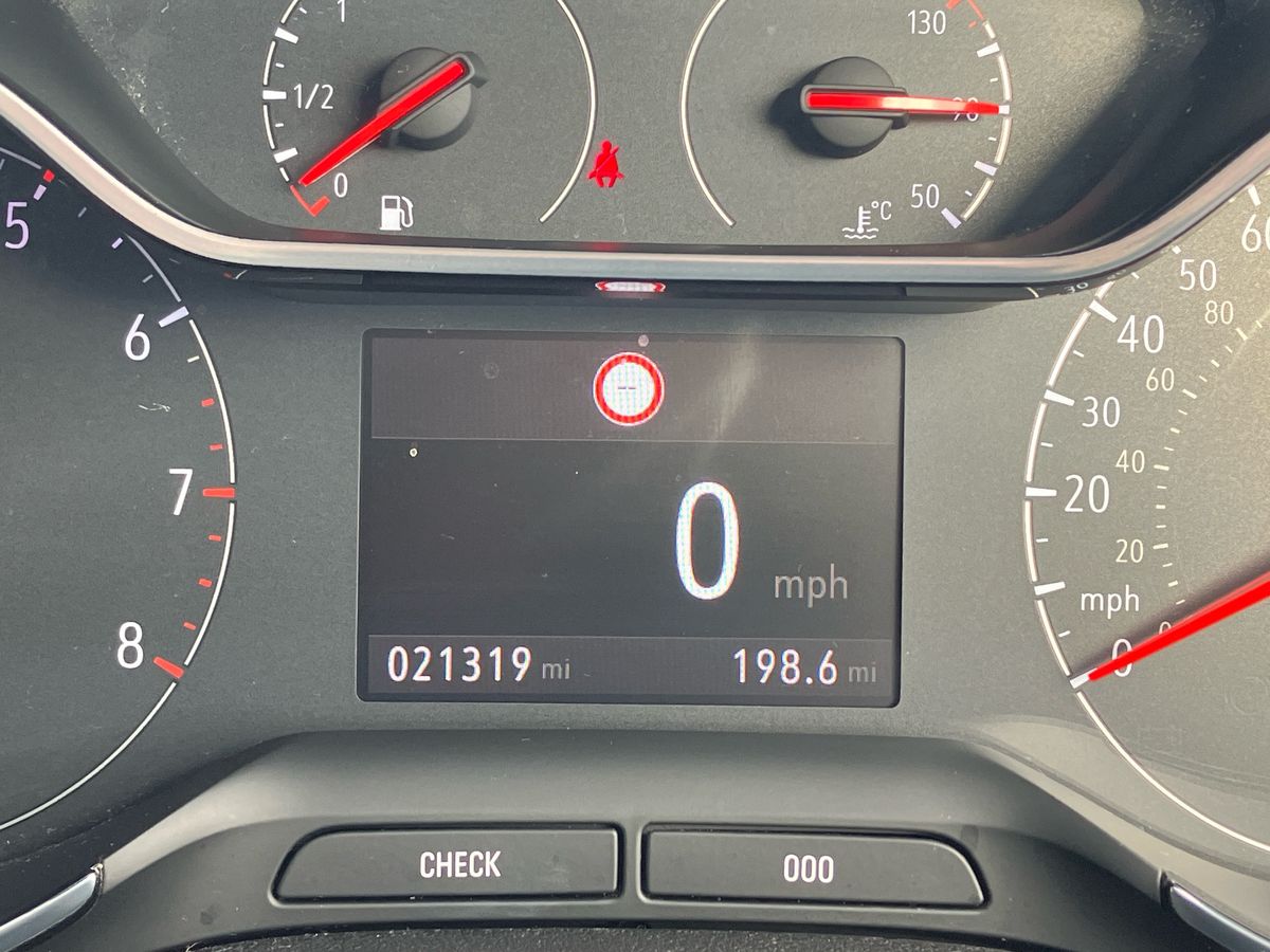 Used Vauxhall Crossland 2022 for sale - 76650652: Photo 14