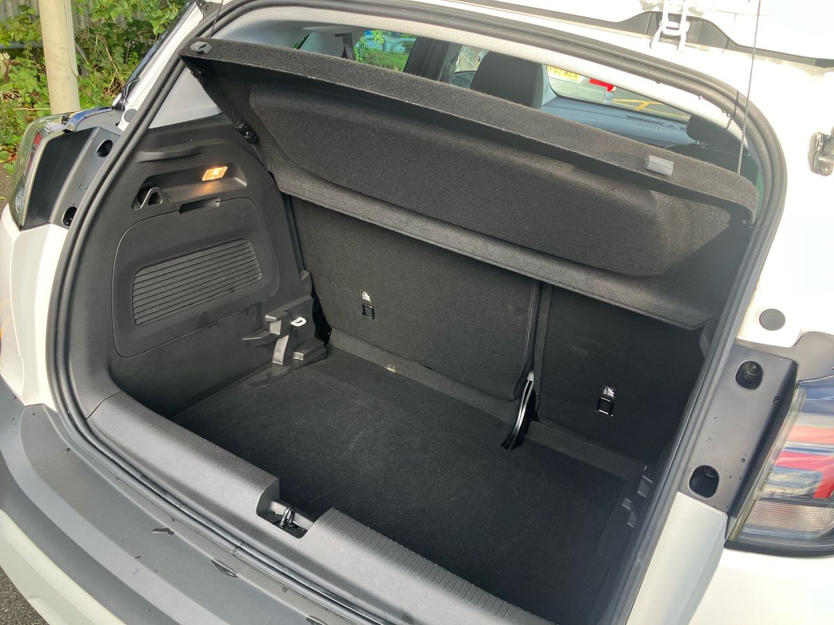 Used Vauxhall Crossland 2022 for sale - 76650652: Photo 28