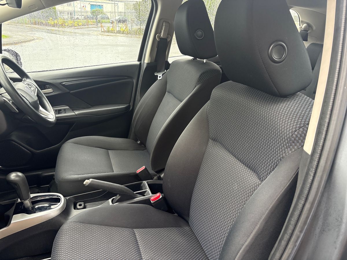 Used Honda Jazz 2018 for sale - 76565838: Photo 29