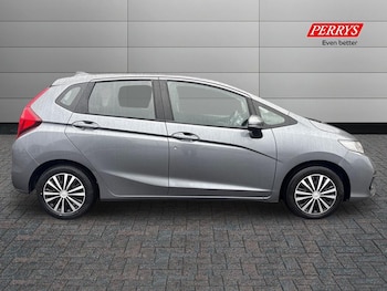 Used Honda Jazz 2018 for sale - 76565838: Photo