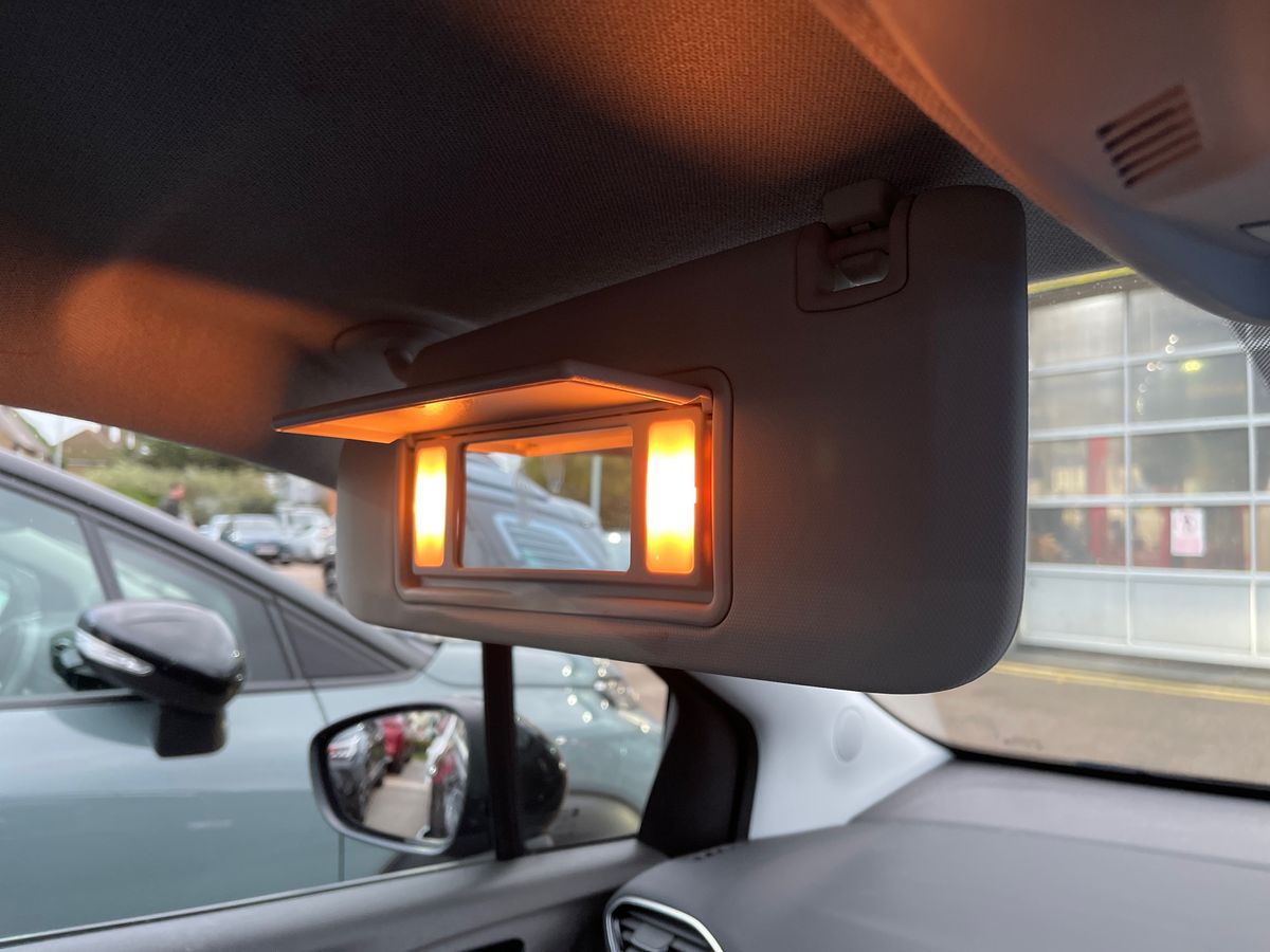 Used Vauxhall Crossland 2022 for sale - 77579024: Photo 38