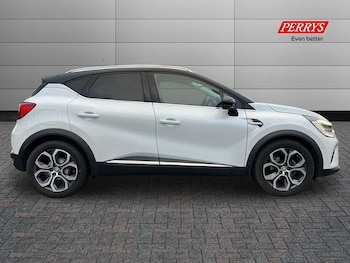 Used Renault Captur 2022 for sale - 77364442: Photo