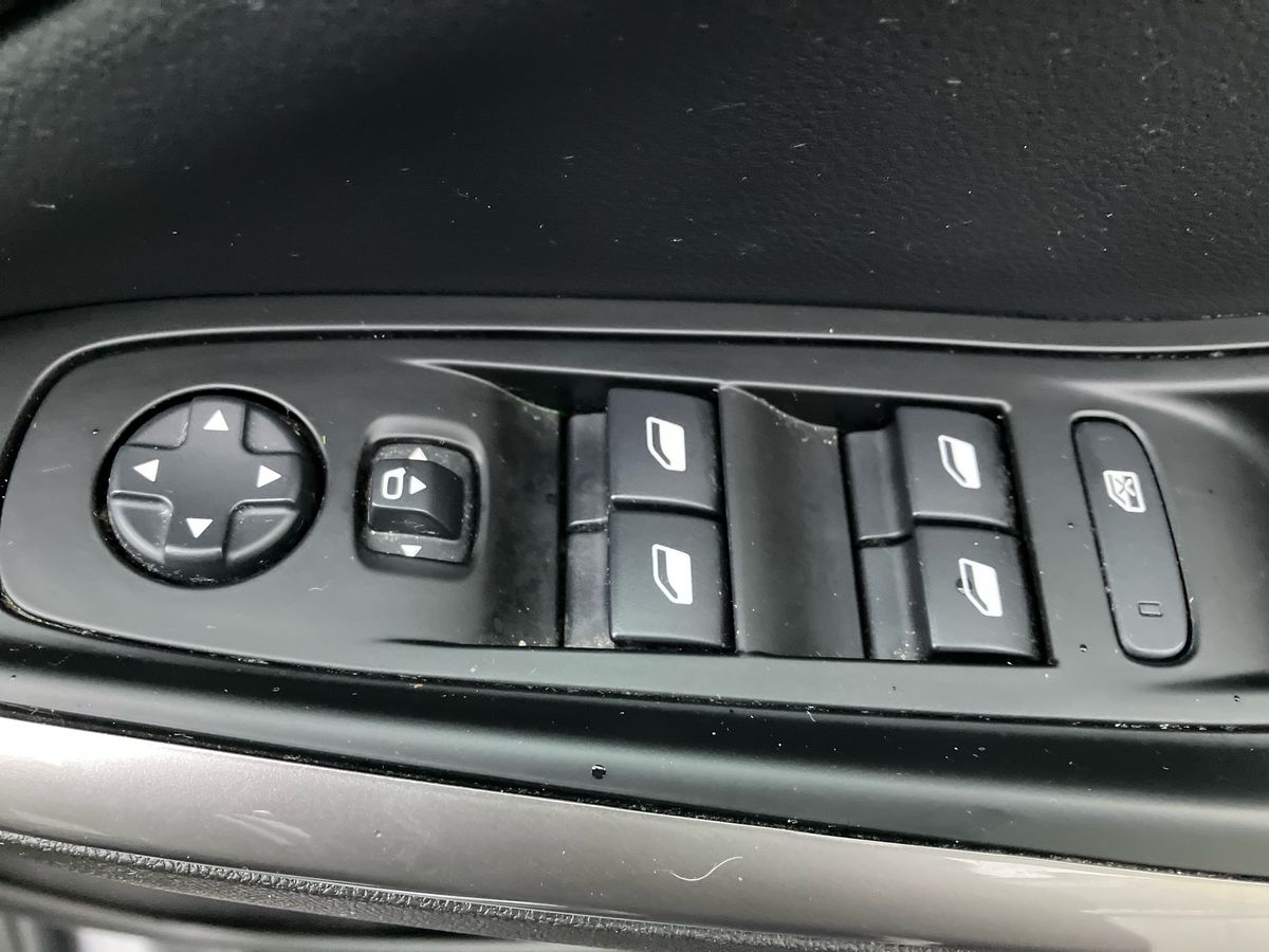 Used Vauxhall Grandland 2023 for sale - 77432098: Photo 18