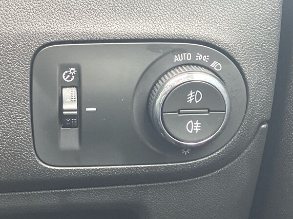 Used Vauxhall Crossland 2022 for sale - 76128281: Photo 33