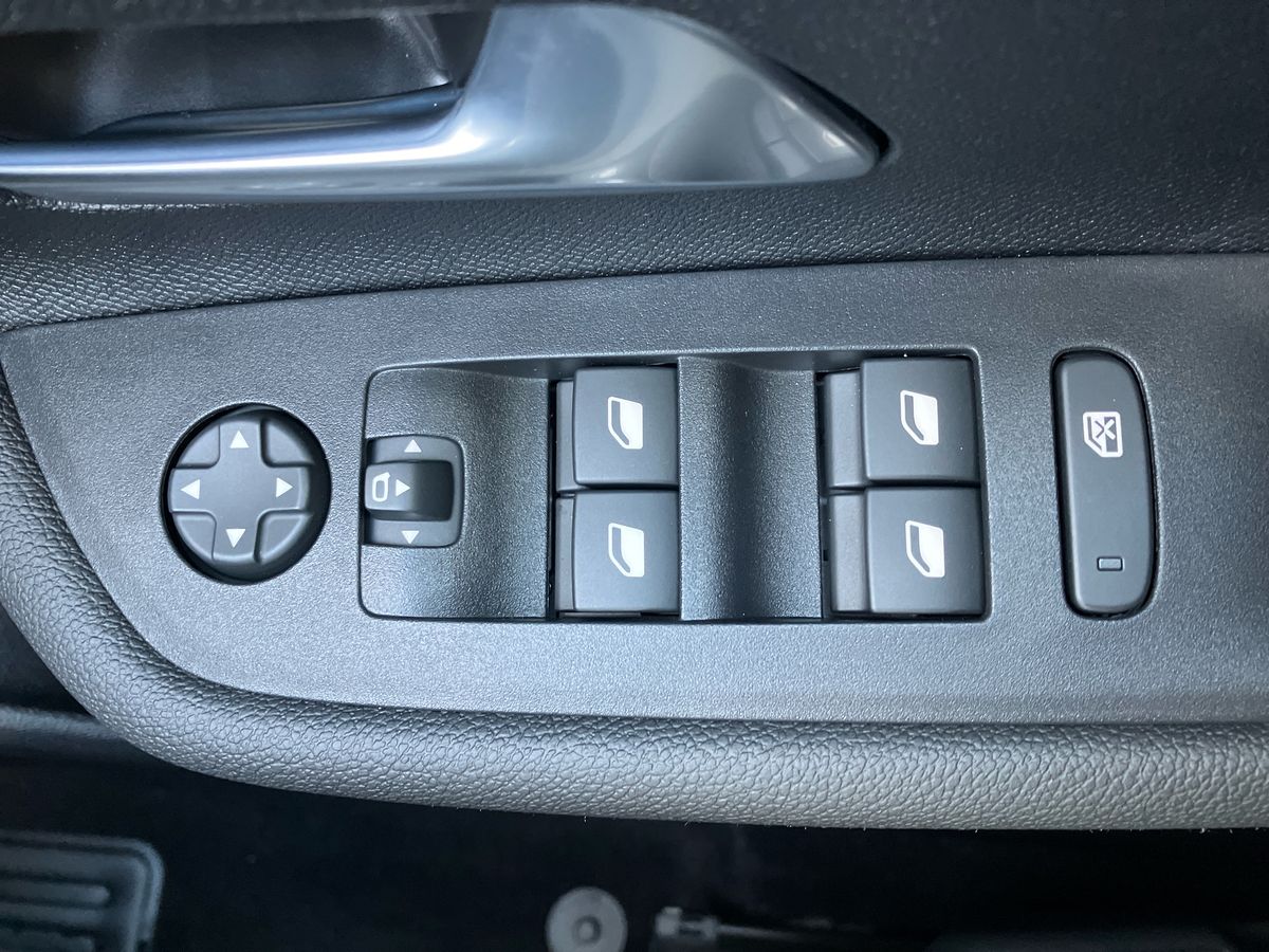 Used Vauxhall Mokka 2025 for sale - 76736037: Photo 18