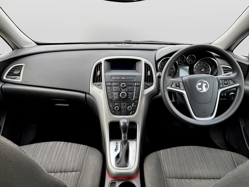 Used Vauxhall Astra 2011 for sale - 77872677: Photo 15