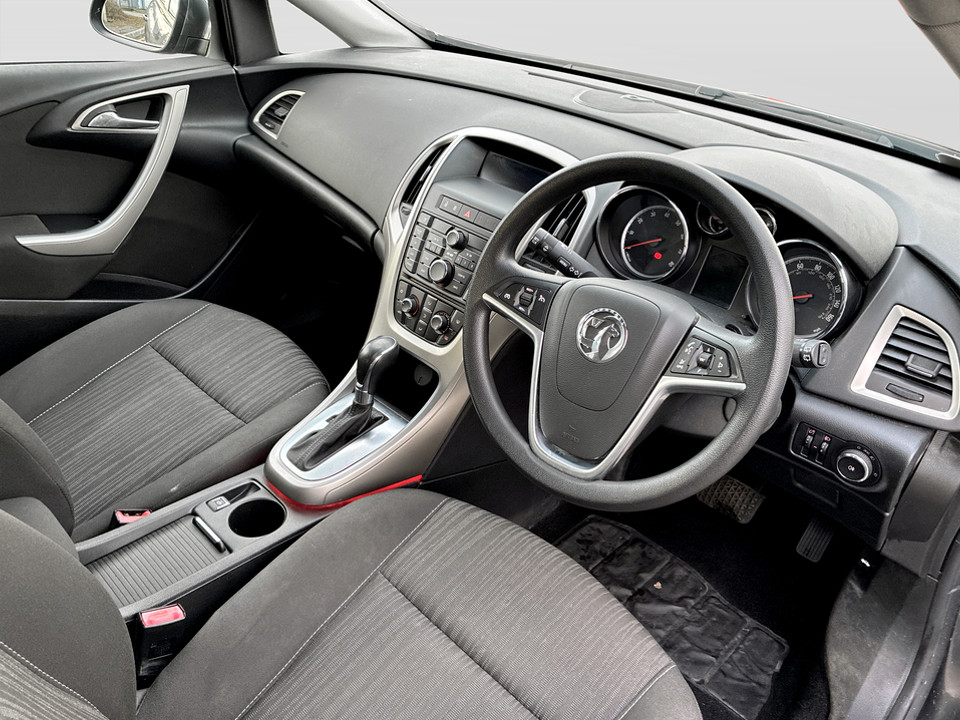 Used Vauxhall Astra 2011 for sale - 77872677: Photo 25