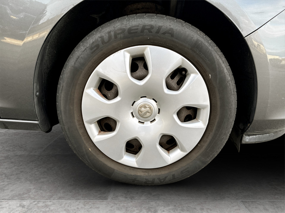 Used Vauxhall Astra 2011 for sale - 77872677: Photo 9