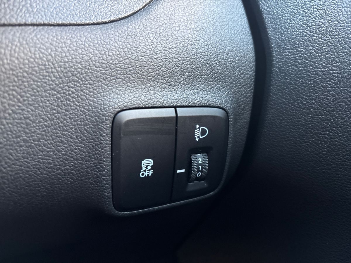 Used Hyundai i10 2025 for sale - 76638196: Photo 36