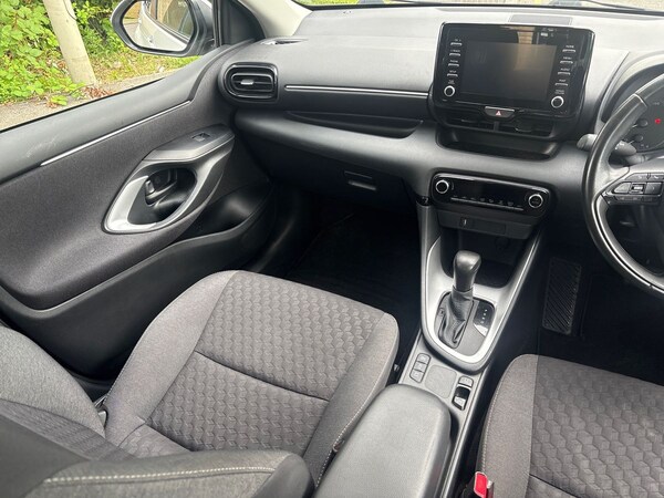 Used Toyota Yaris 2023 for sale - 75390792: Photo 18