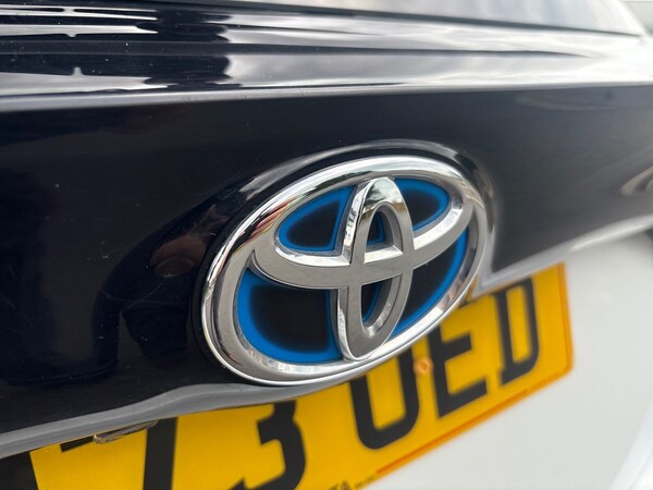 Used Toyota Yaris 2023 for sale - 75390792: Photo 29