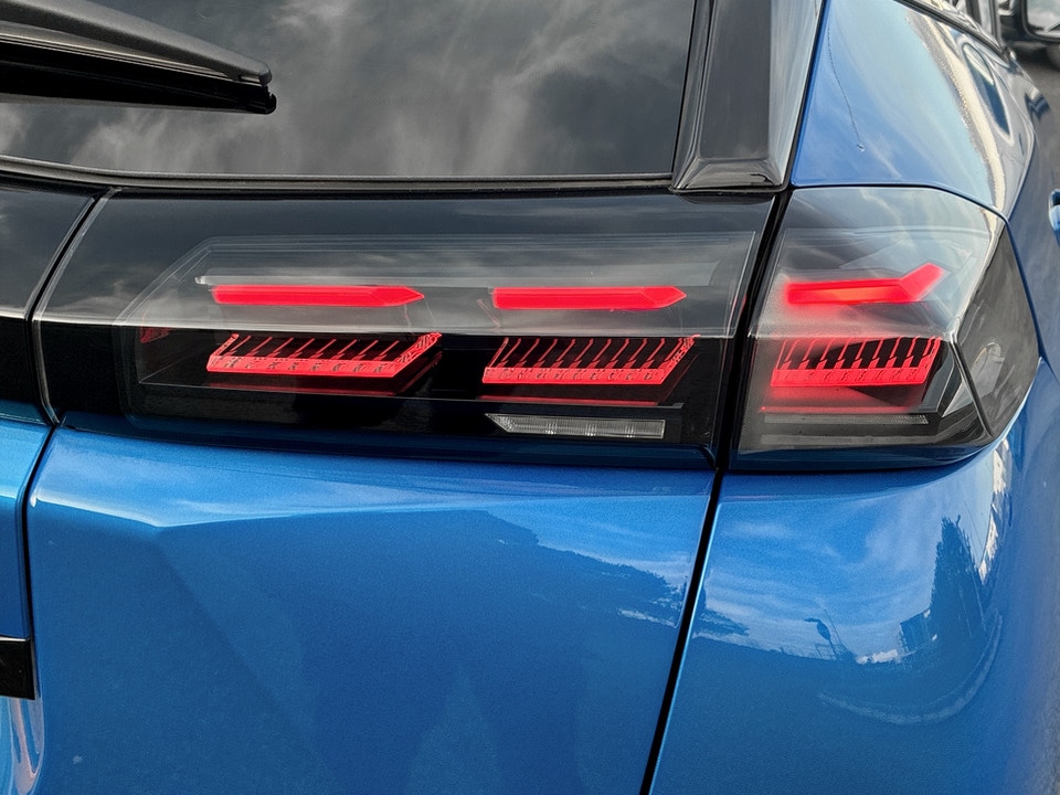 Used Peugeot 2008 2023 for sale - 77516996: Photo 11