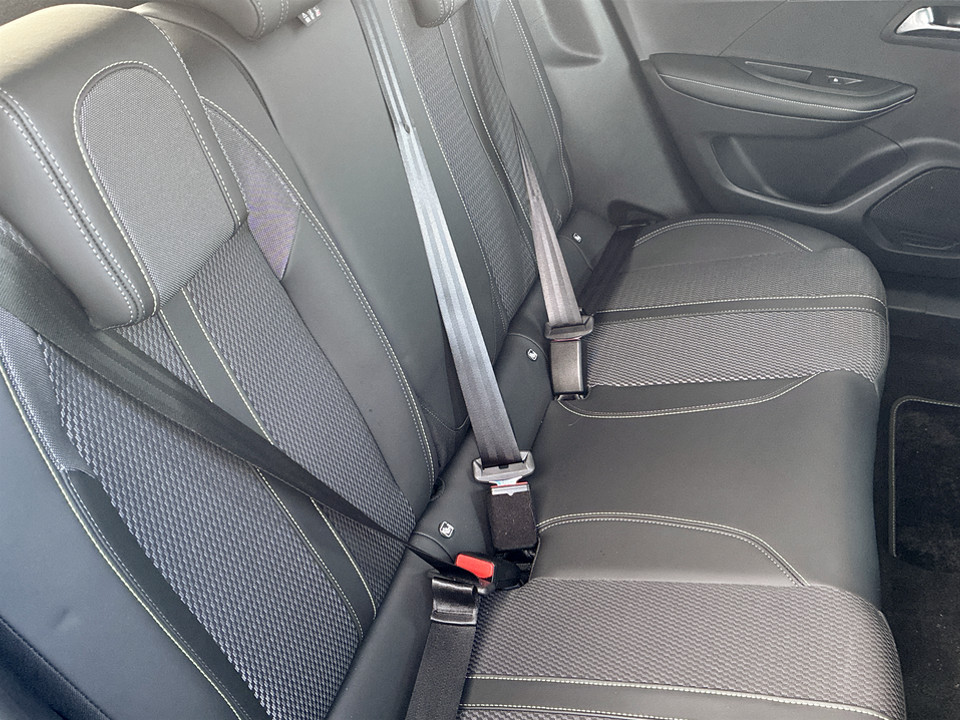 Used Peugeot 2008 2023 for sale - 77516996: Photo 14