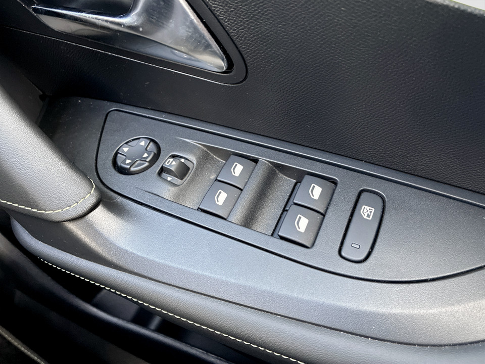 Used Peugeot 2008 2023 for sale - 77516996: Photo 26