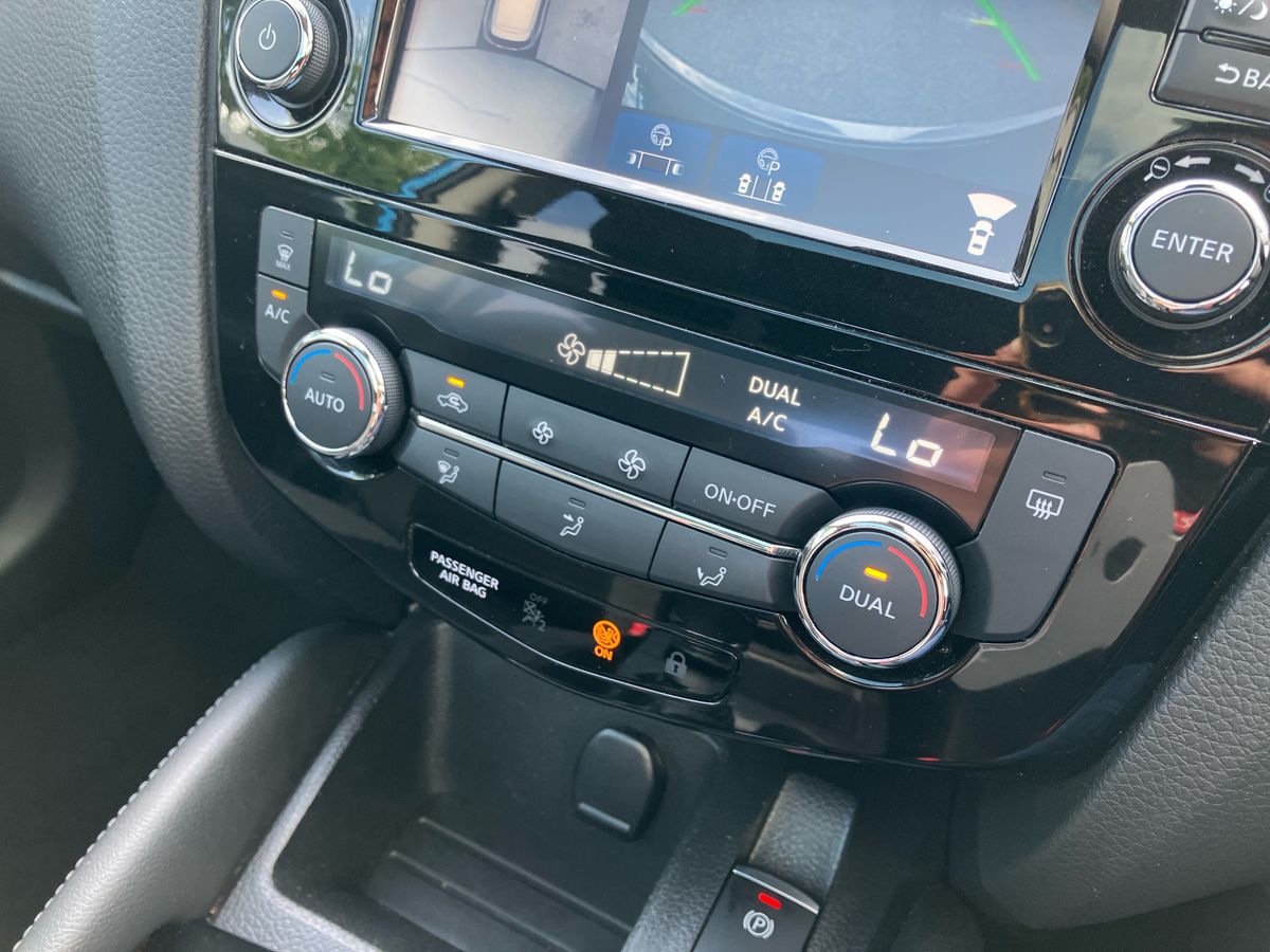 Used Nissan Qashqai 2018 for sale - 76391988: Photo 12